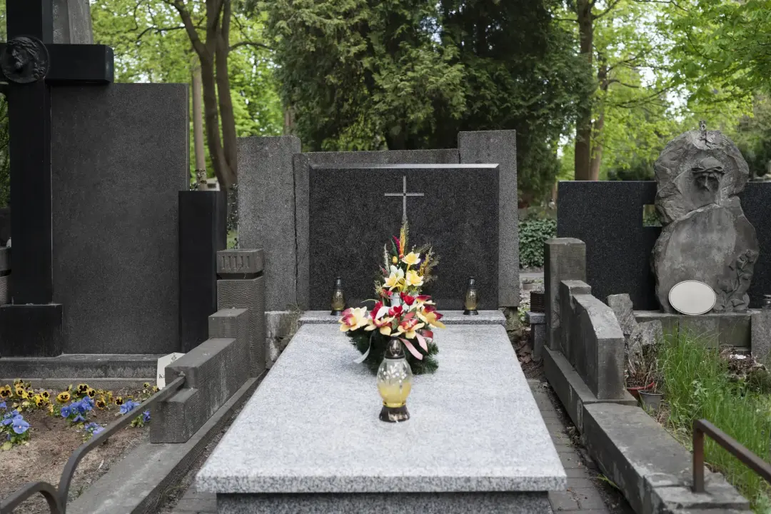 Memorial Stonemason Services Perth, Crieff, and Blairgowrie