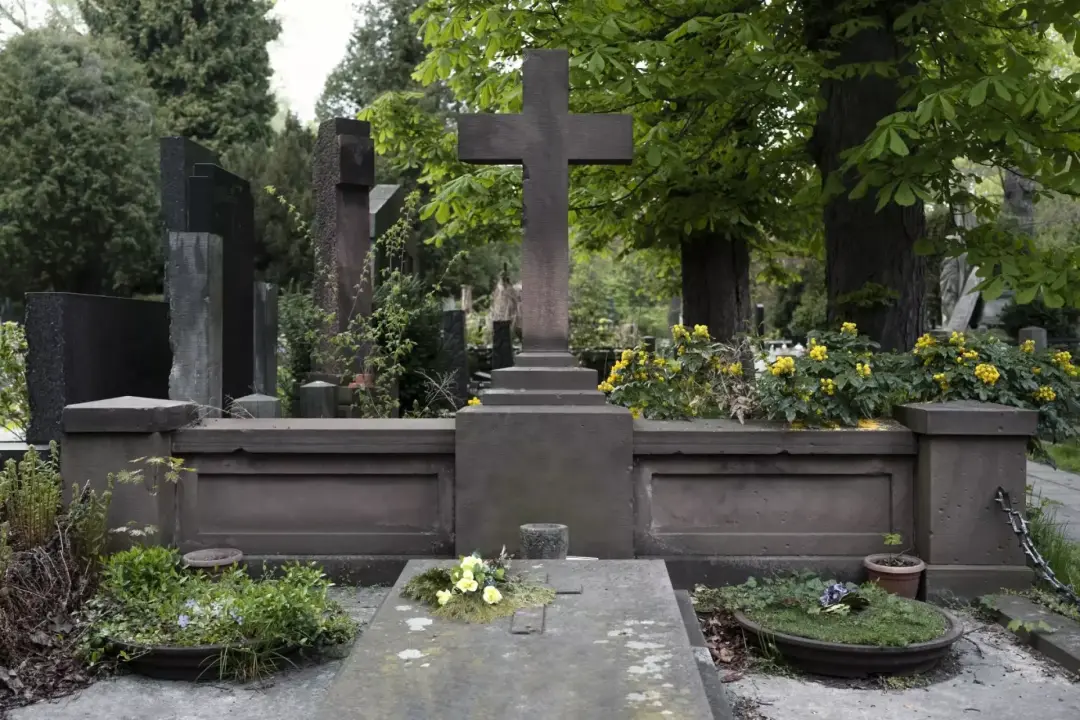 Gravestone Restoration Perth, Crieff, and Blairgowrie